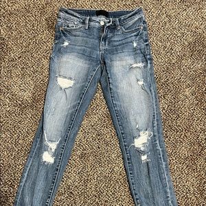 Buckle Black ankle skinny jeans